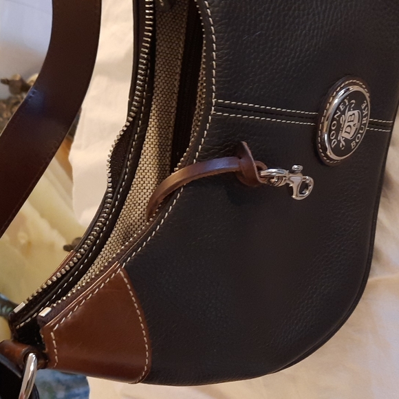 Dooney and Burke small hobo purse great condition , tags in pockets leather - Picture 9 of 12